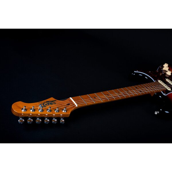 Jet Guitars JS 300 SB Sunburst