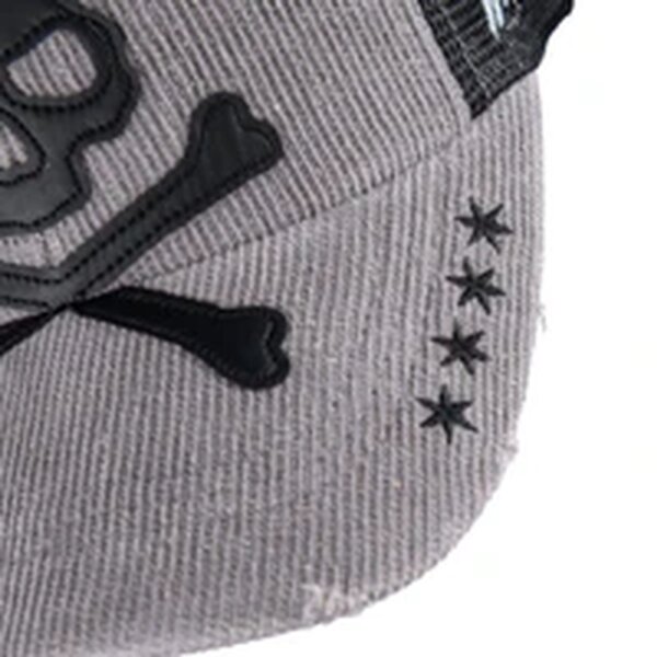 WORNSTAR Relentless Grey Trucker Hat Kappe Schwarz